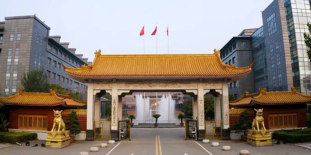 利润降48.97%，兼香龙头口子窖遭遇增长天花板